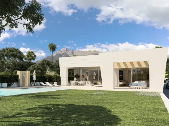 Fantastic opportunity on one of the few remaining self-contained plots available in Marbella