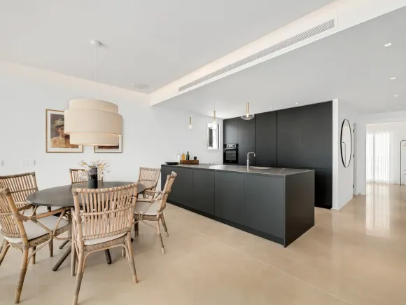 Penthouse for sale in Puerto, Marbella
