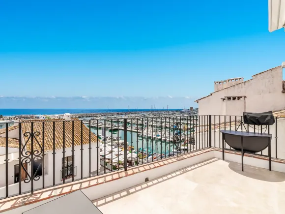 Penthouse for sale in Puerto, Marbella