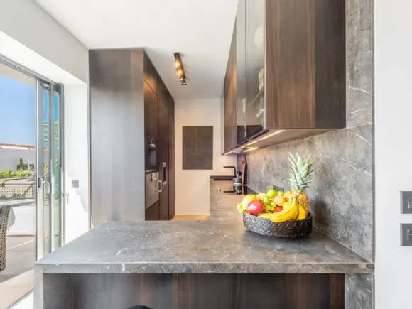 Town House for sale in El Oasis Club, Marbella