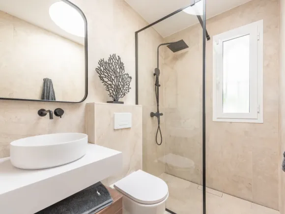Town House for sale in El Oasis Club, Marbella