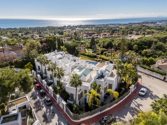Town House for sale in Sierra Blanca, Marbella