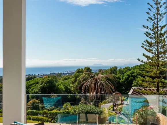 Town House for sale in Sierra Blanca, Marbella