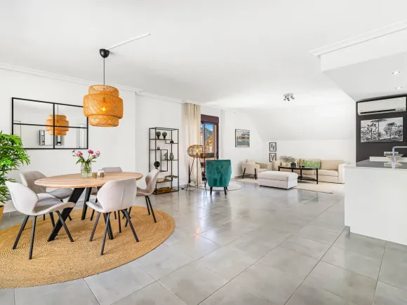 Duplex Penthouse for sale in La Maestranza, Marbella