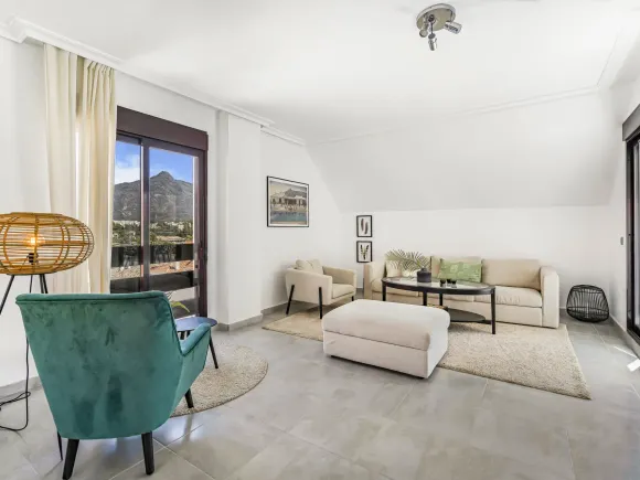 Duplex Penthouse for sale in La Maestranza, Marbella