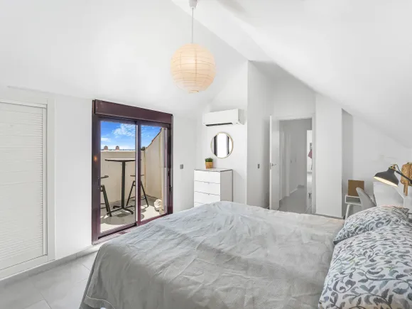 Duplex Penthouse for sale in La Maestranza, Marbella