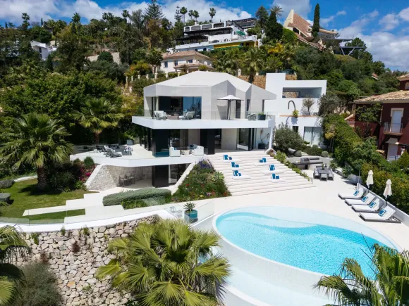 VILLA LA TOCA