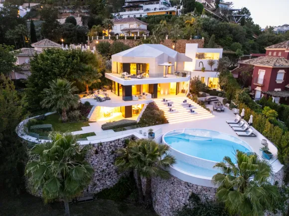 VILLA LA TOCA
