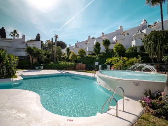 Townhouse in Sierra Blanca