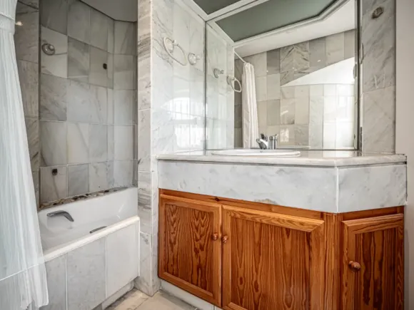 Townhouse in Sierra Blanca