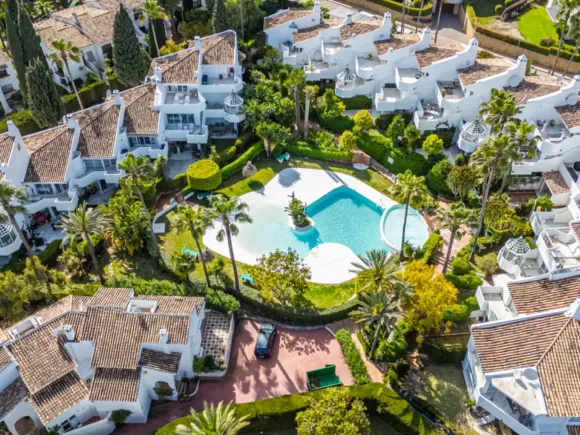 Townhouse in Sierra Blanca
