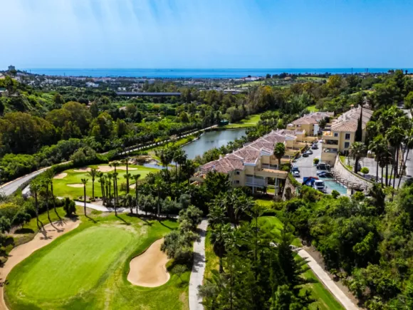 Top-floor apartment in Los Arcos