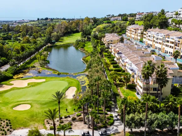 Top-floor apartment in Los Arcos