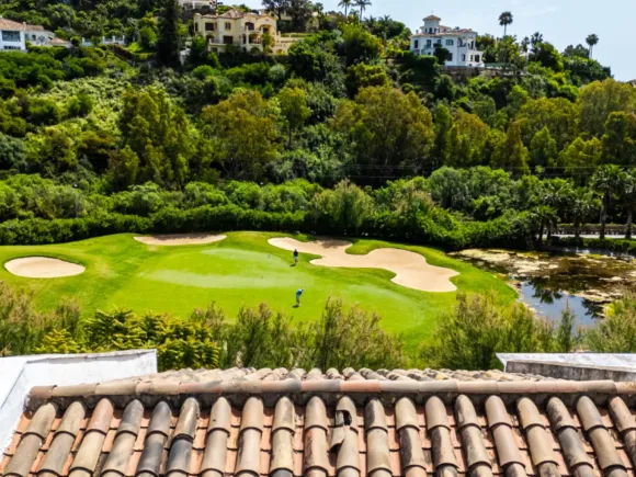 Top-floor apartment in Los Arcos