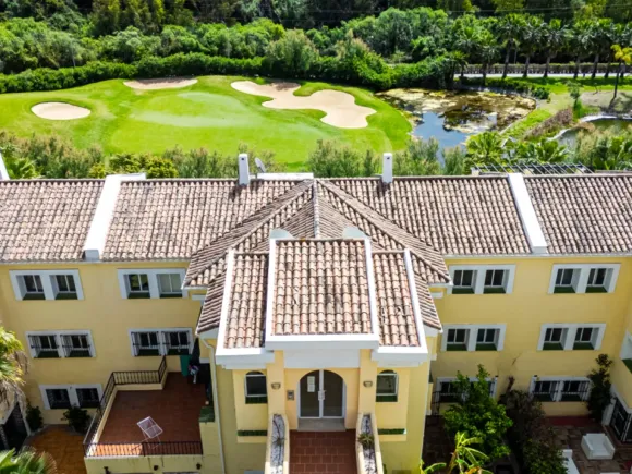 Top-floor apartment in Los Arcos