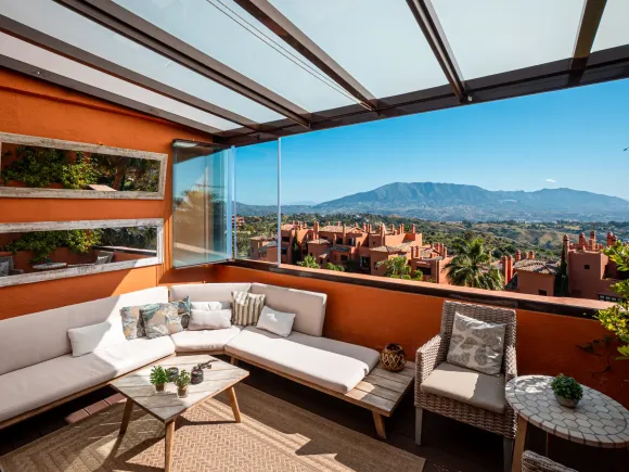 Duplex Penthouse in Marbella East