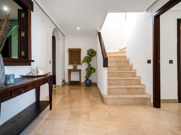 Duplex Penthouse in Marbella East