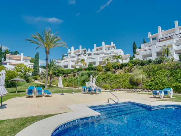 Luxury three bedroom, south west facing, first floor apartment in one of the most exclusive frontline beach communities Palm Beach, Los Monteros