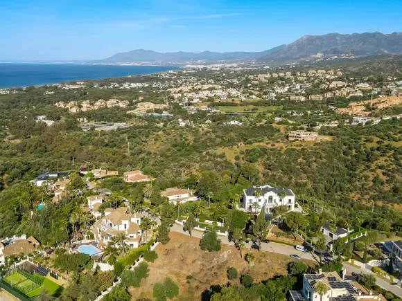 Unique opportunity in Hacienda Las Chapas, Marbella