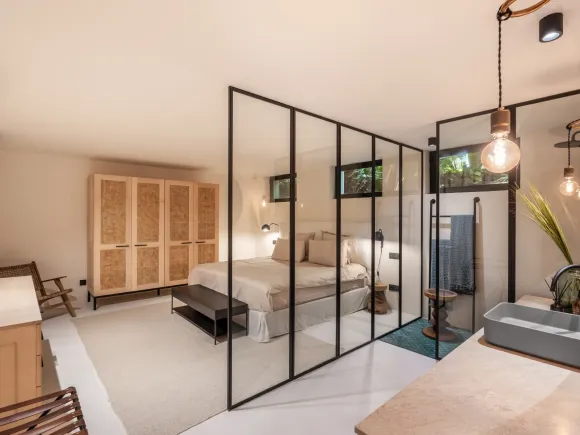 Villa Nazari - Frontline golf villa in an exclusive gated community in Nueva Andalucia