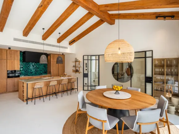 Villa Nazari - Frontline golf villa in an exclusive gated community in Nueva Andalucia