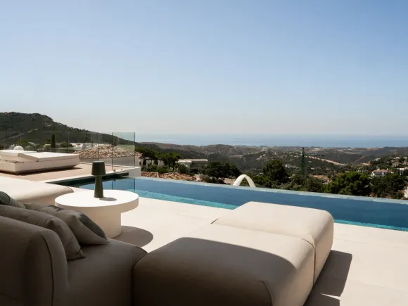 Montemayor F20 - Architectural Masterpiece with Panoramic Views in Monte Mayor, Benahavís
