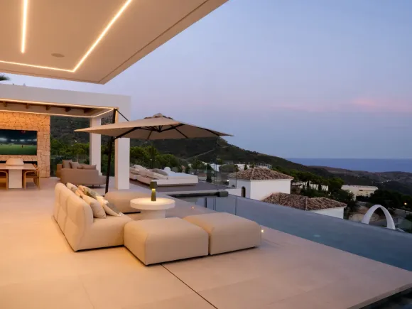 Montemayor F20 - Architectural Masterpiece with Panoramic Views in Monte Mayor, Benahavís