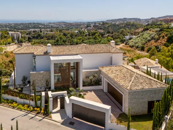 Villa Cina - The Hills