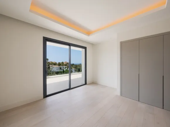 Villa Three – Villa with Sea & Golf Views in La Resina