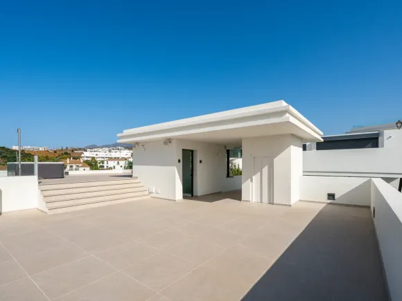 Villa Three – Villa with Sea & Golf Views in La Resina