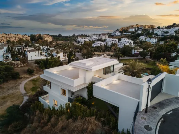 Villa Three – Villa with Sea & Golf Views in La Resina