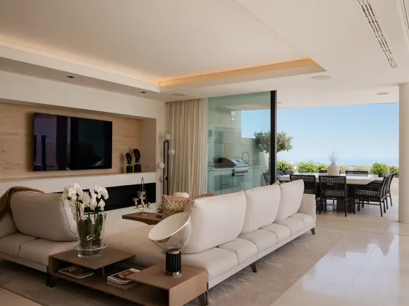 Grand View