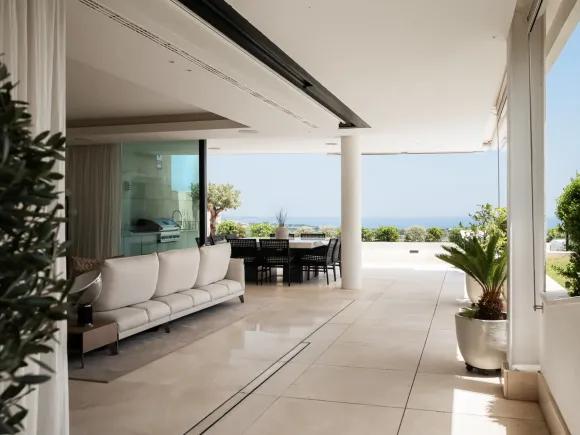 Grand View