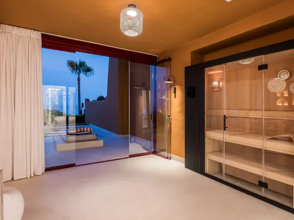 Los Granados del Mar 201 - Ground Floor apartment on the New Golden Mile