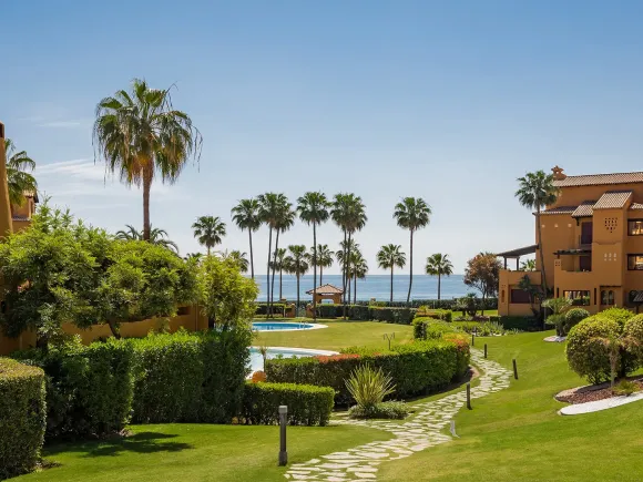 Los Granados del Mar 201 - Ground Floor apartment on the New Golden Mile