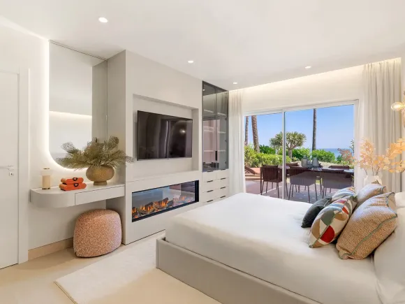 Menara Beach 1201 - Ground Floor Apartment in Estepona East