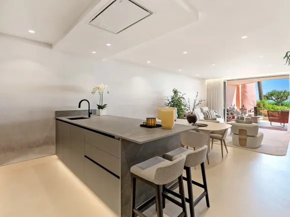 Menara Beach 1201 - Ground Floor Apartment in Estepona East