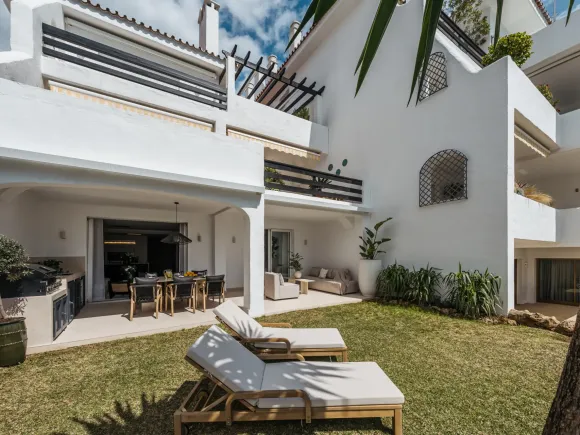 Casa Coral – Frontline Beach Apartment on the Golden Mile