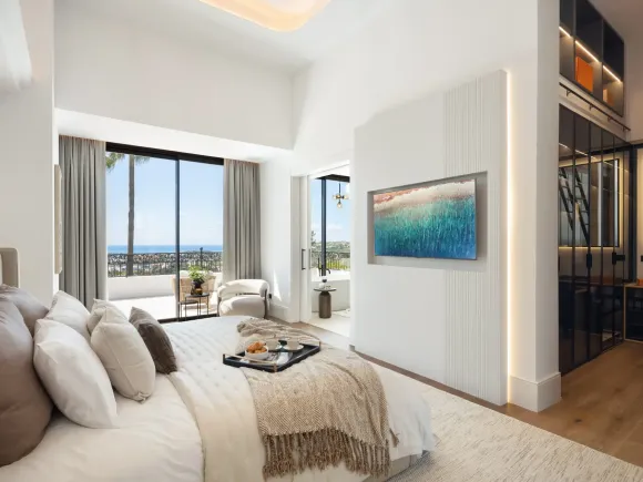 Villa Fortuna – Villa with Golf and Sea Views in Los Arqueros, Marbella