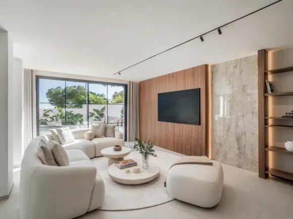 Casa Nami - Fully Renovated Semi-Detached Villa in Exclusive Peñablanca – Sea Views & Modern Luxury