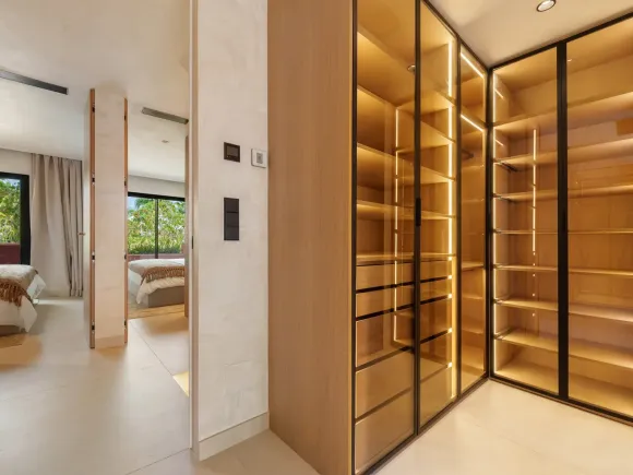 Altos de Puente Romano 13 – Renovated Townhouse on Marbella’s Golden Mile