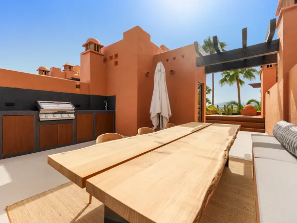Altos de Puente Romano 13 – Renovated Townhouse on Marbella’s Golden Mile