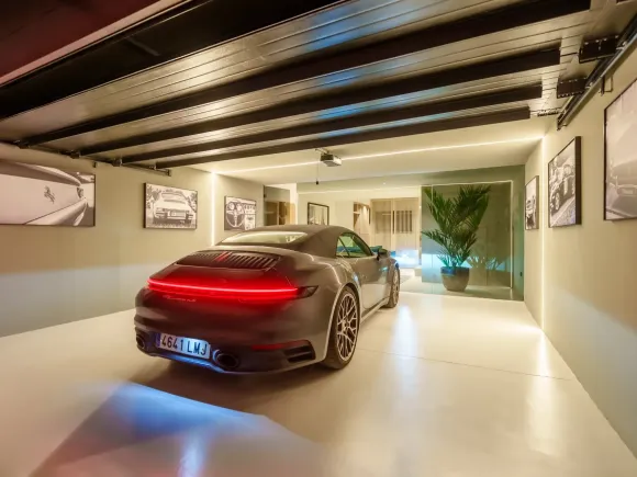 Altos de Puente Romano 13 – Renovated Townhouse on Marbella’s Golden Mile