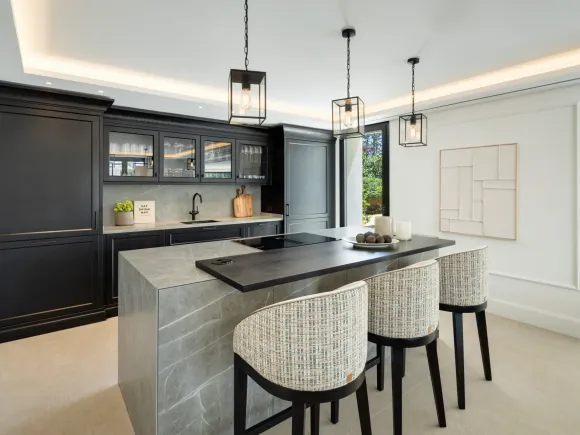 Villa Malibu – Modern Elegance in Nueva Andalucía’s Golf Valley