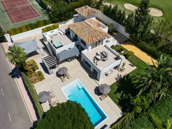 Villa Malibu – Modern Elegance in Nueva Andalucía’s Golf Valley