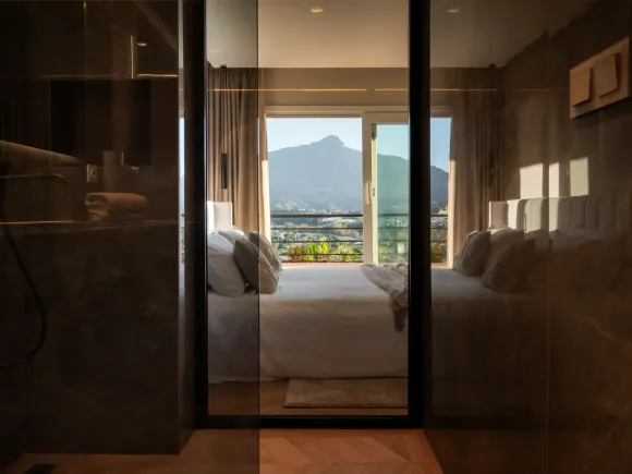 Magna 146 - Fully renovated penthouse with private pool