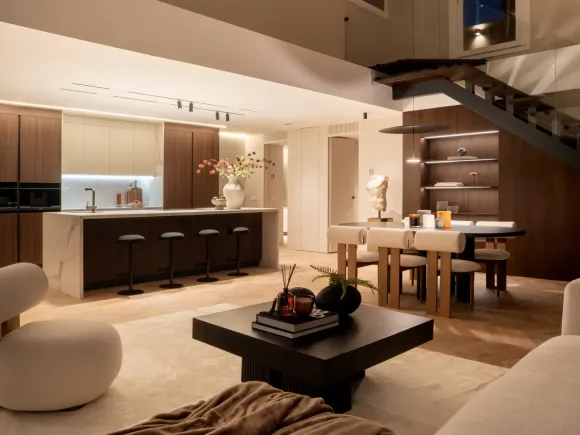 Magna 146 - Fully renovated penthouse with private pool