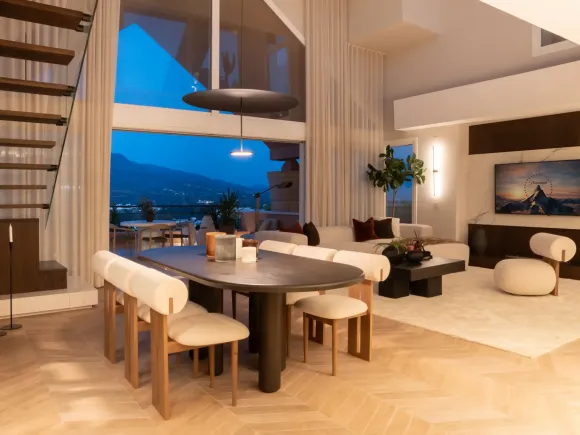 Magna 146 - Fully renovated penthouse with private pool