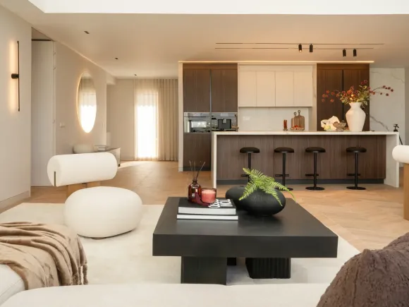 Magna 146 - Fully renovated penthouse with private pool