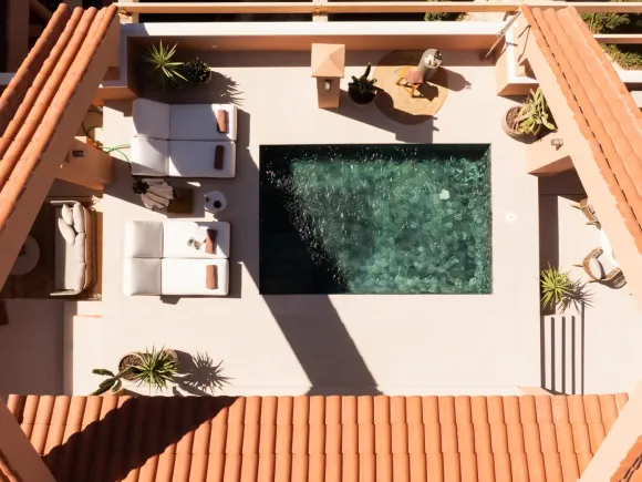 Magna 146 - Fully renovated penthouse with private pool